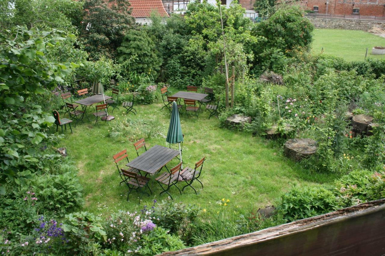 Apartments Cafe Brennnessel Veltheim Zewnętrze zdjęcie
