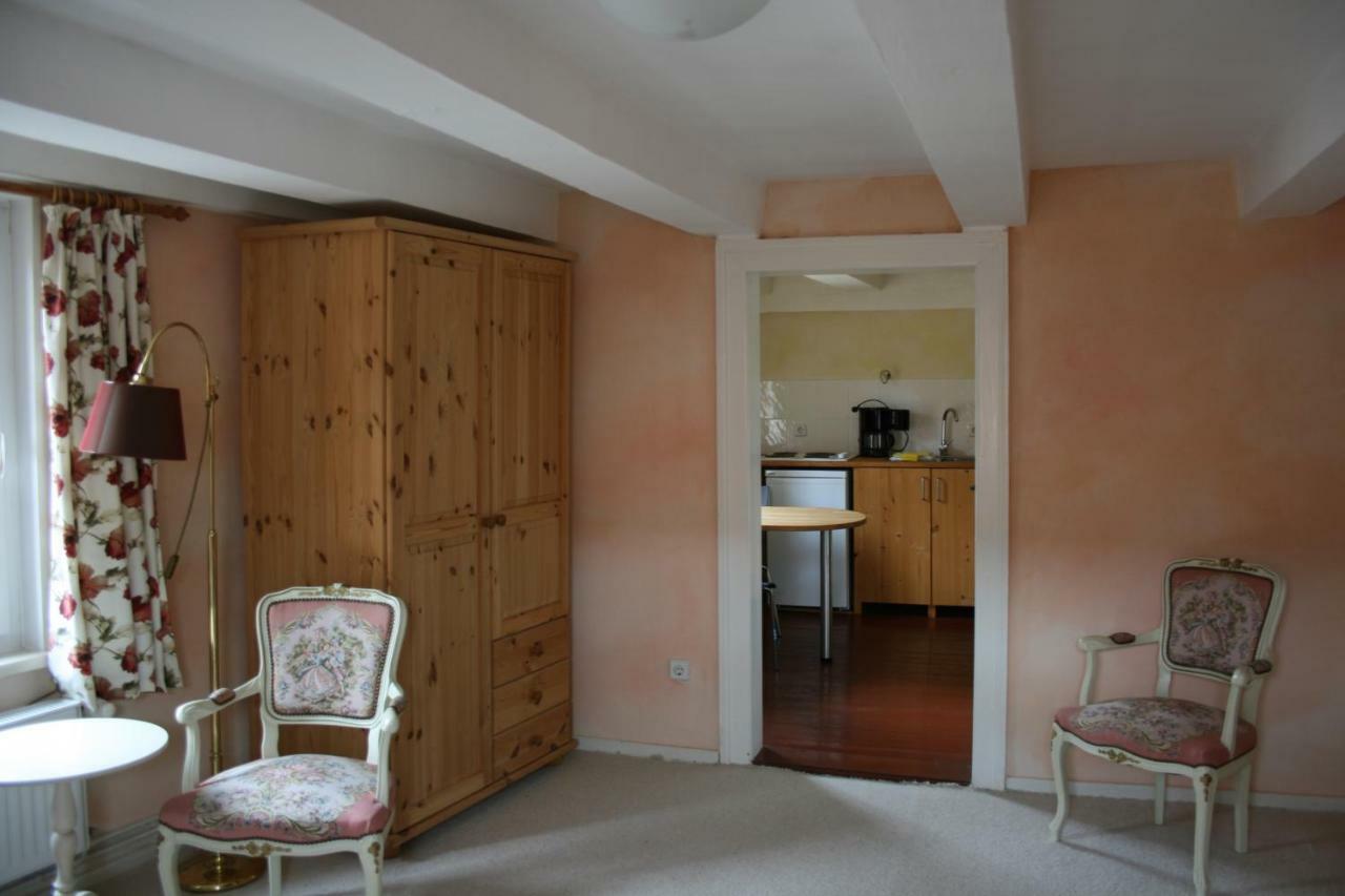 Apartments Cafe Brennnessel Veltheim Zewnętrze zdjęcie